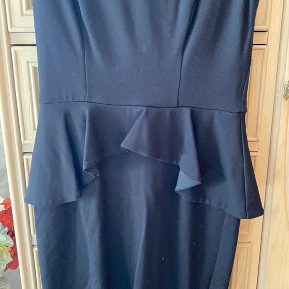 Bebe Bodycon Peplum Dress - Picture 4 of 8